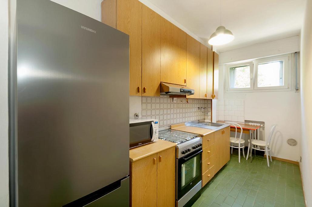 Private Room For Girls Болонья Экстерьер фото